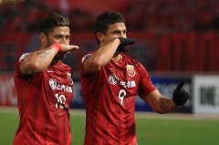 中超争冠风云：申花领跑，成都紧逼国安格局初现